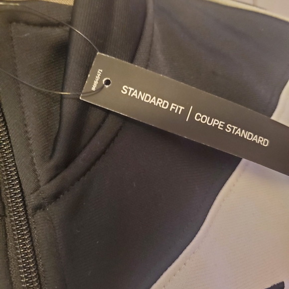 Nike Full Zip Women's Jacket - Picture 13 of 15